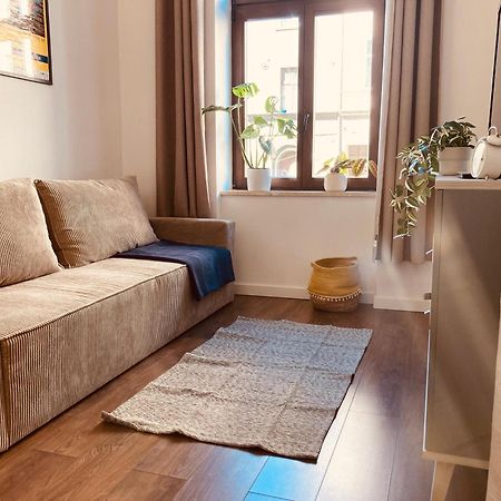 Kato Cosi Apartment คาโตวีตเซ ภายนอก รูปภาพ